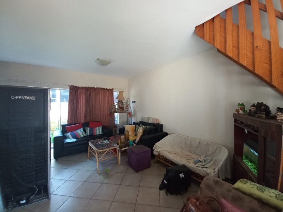 2 Bedroom Property for Sale in Rustenburg Central North West